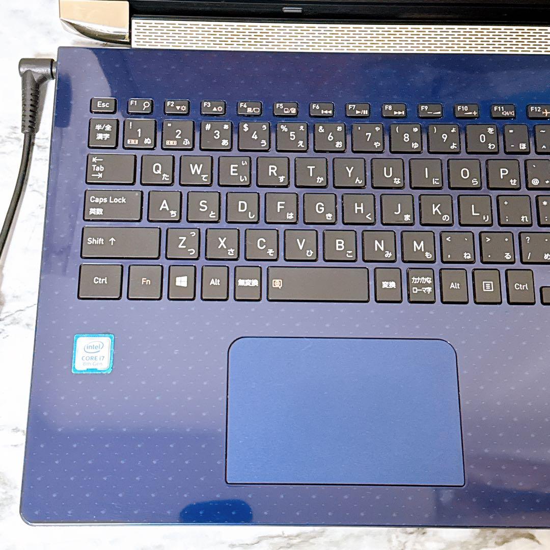 Windows11✨高性能i7＆爆速SSD/メモリ8GB✨カメラ✨ノートパソコン