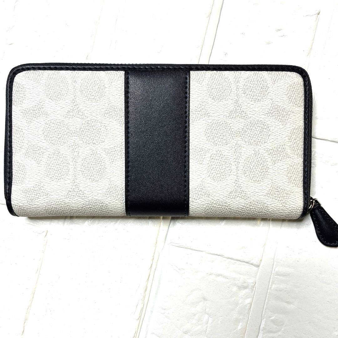 COACH 長財布 ホワイトネイビー　シグネチャー　ラウンドジップ　PVC