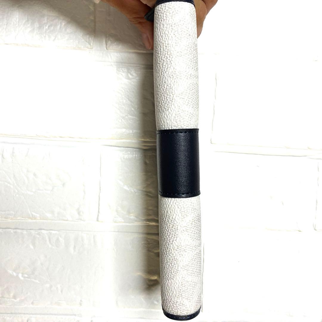 COACH 長財布 ホワイトネイビー　シグネチャー　ラウンドジップ　PVC