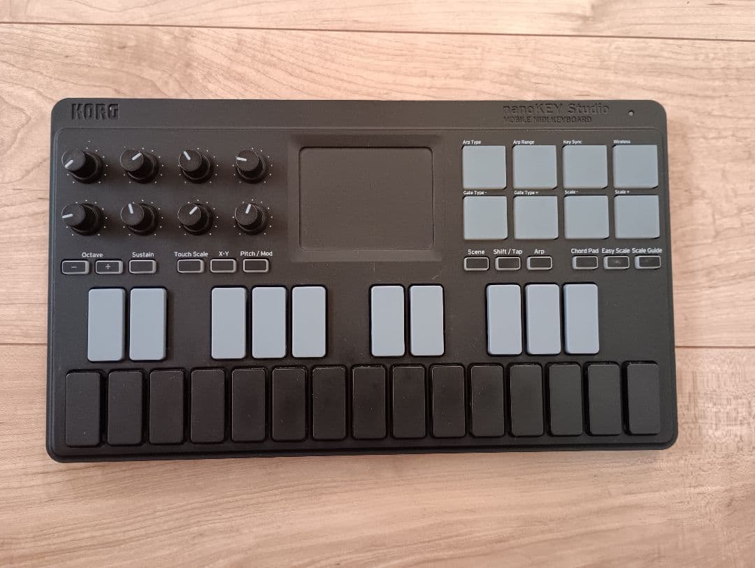 KORG nanoKEY Studio MIDIコントローラー