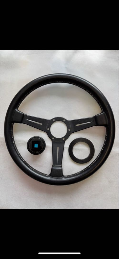 ナルディ NARDI 正規品 36パイ クラシック レザー ステアリング 美品