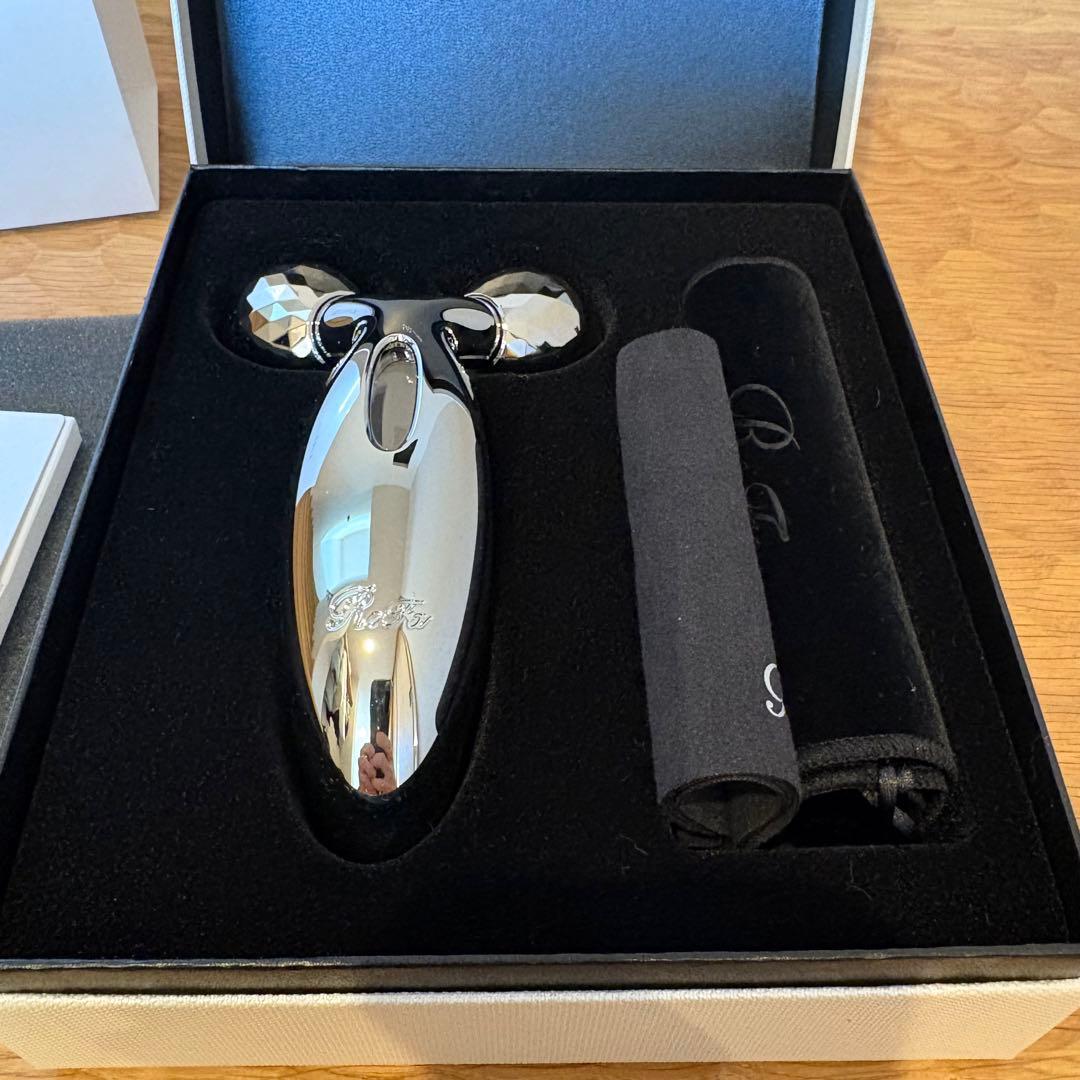 リファカラット ReFa CARAT PEC-L1706