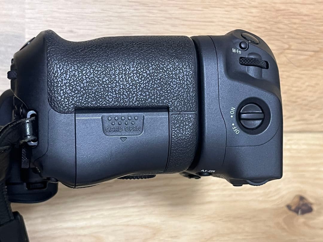 canon r6 キヤノン　バッテリーグリップ　ミラーレス　acru