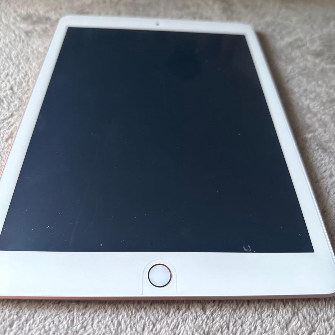 美品！！ iPad 第６世代　128GB Wi-Fiモデル　本体のみ