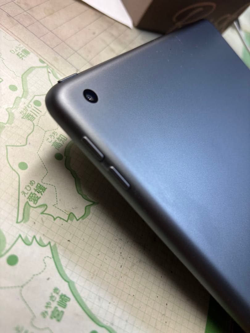 c*i様 iPad 第8世代 スペースグレー 32GB WiFiモデル