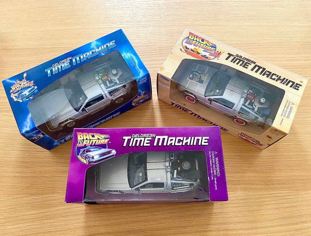【3台セット・未開封】WELLY 1/24 デロリアン BTTF パート123