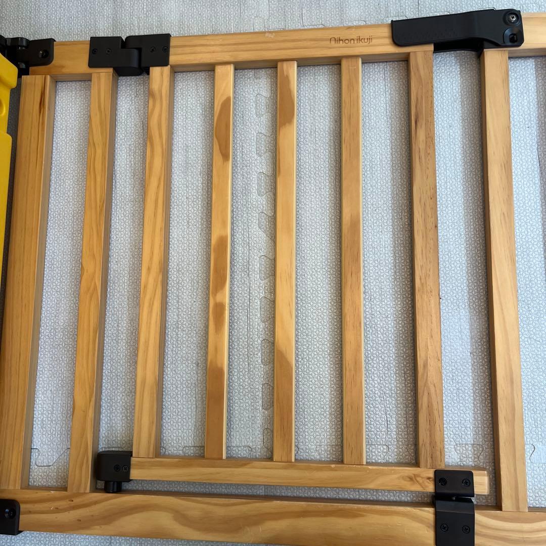 日本育児 木のミュージカルキッズランドDX 木製の折りたためるベビーサークル