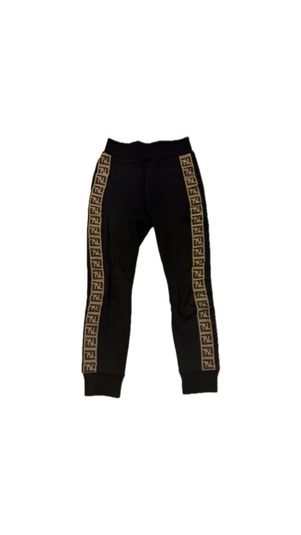 FENDIセットアップ ジャージ