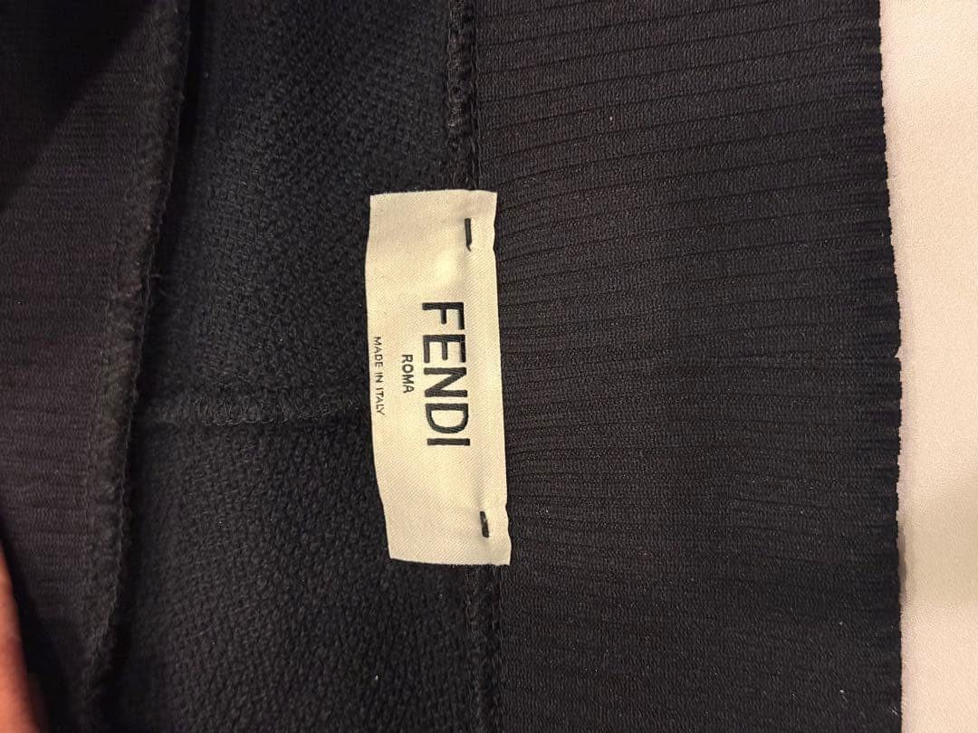 FENDIセットアップ ジャージ