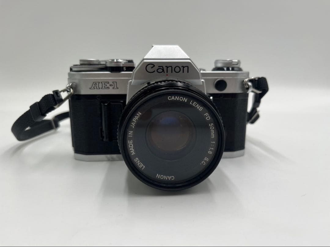Canon AE-1 50mm 1:1.8 フィルムカメラ