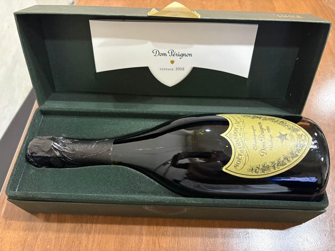 Dom Pérignon 1998 シャンパン 専用ボックス付き