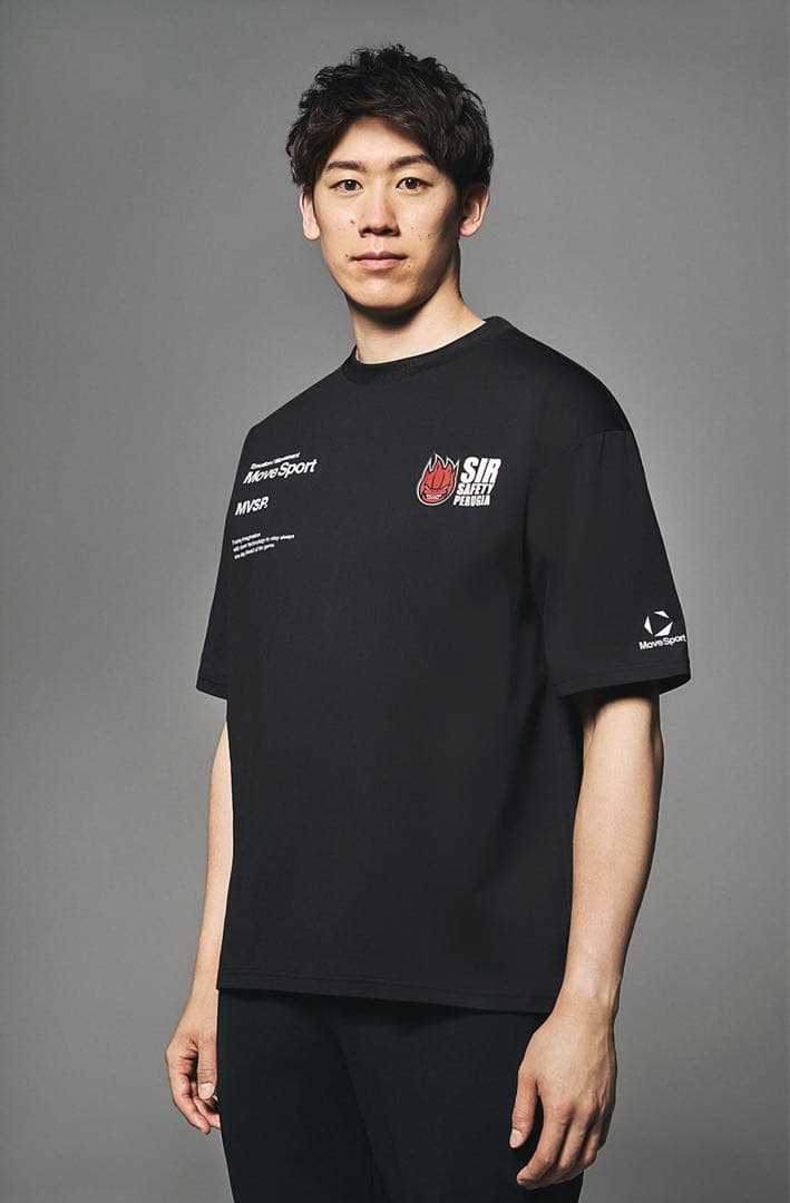 シル・サフェーティ・ペルージャ来日 限定コラボアイテム シャツ Oサイズ