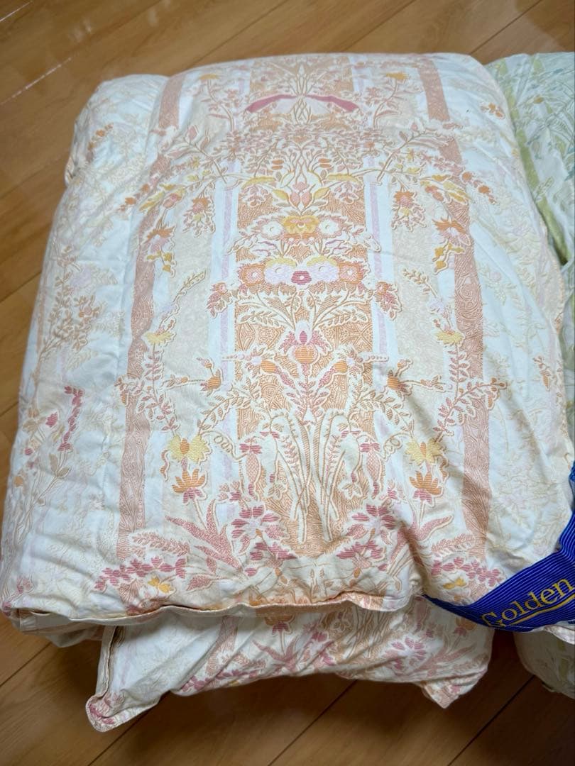 ✨美品✨［西川産業］羽毛掛け布団 ゴールデンナイト シングル ピンク