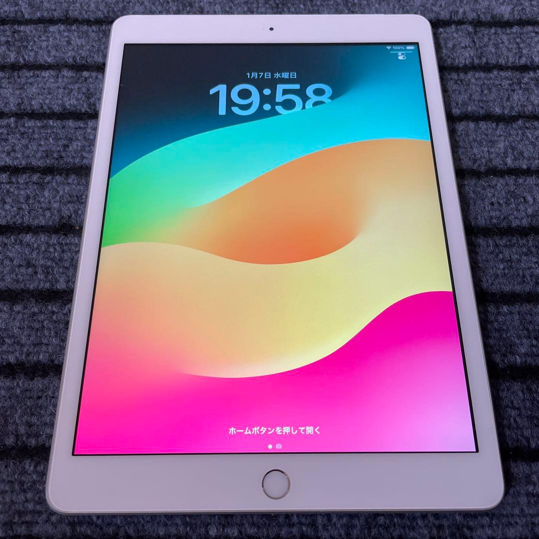 180 iPad 8世代 32GB SIMフリー シルバー
