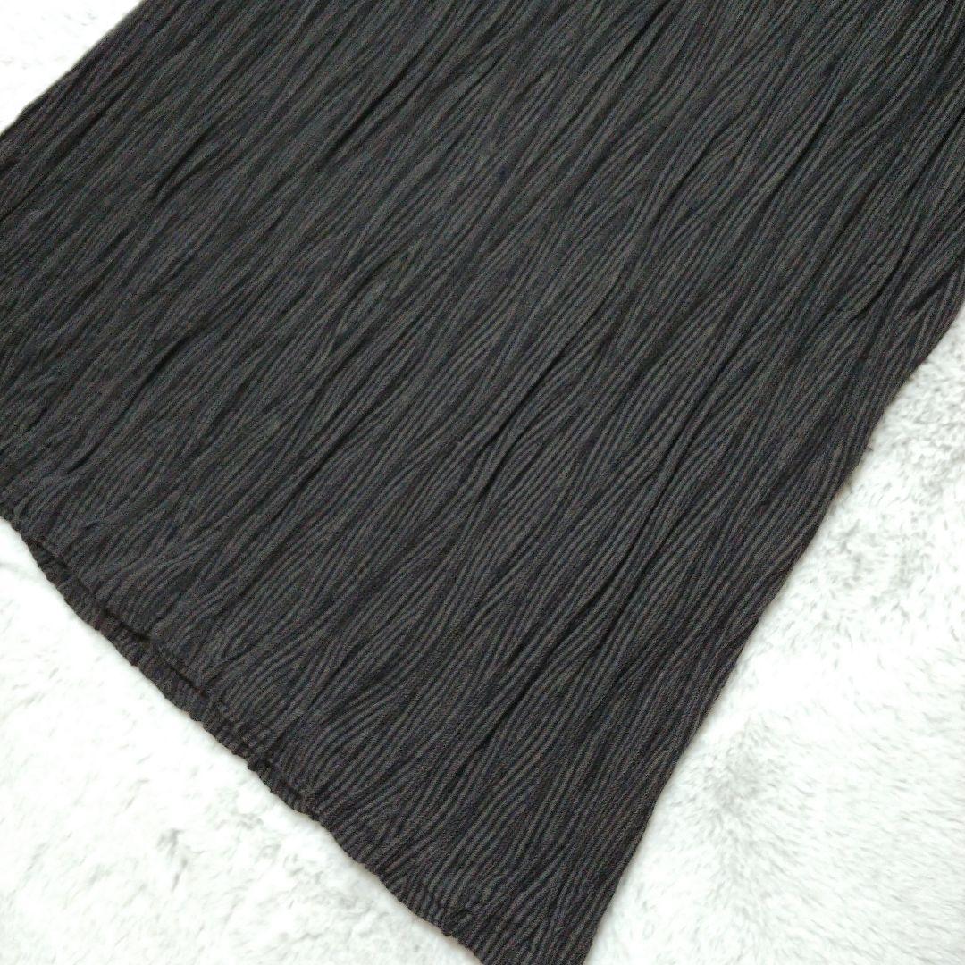 ヨーガンレール　Vネックニットロングワンピース 長袖 ダークカラー