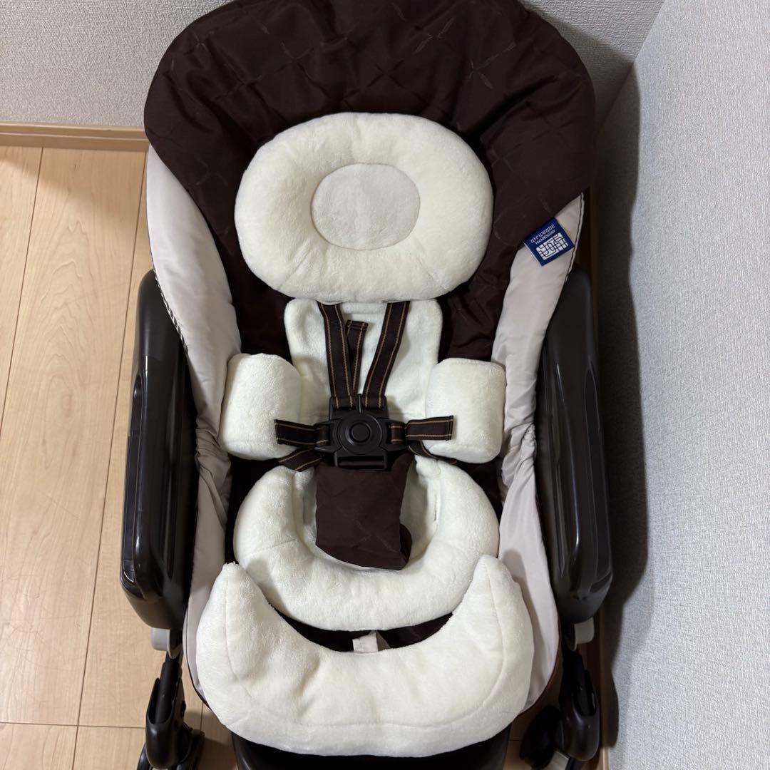 コンビ ネムリラ オートスウィング BEDi 電動ハイローチェア