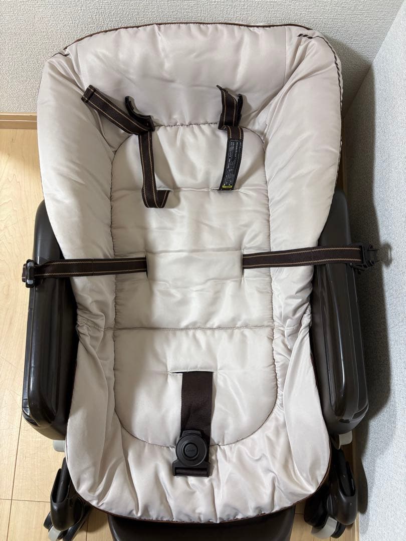 コンビ ネムリラ オートスウィング BEDi 電動ハイローチェア