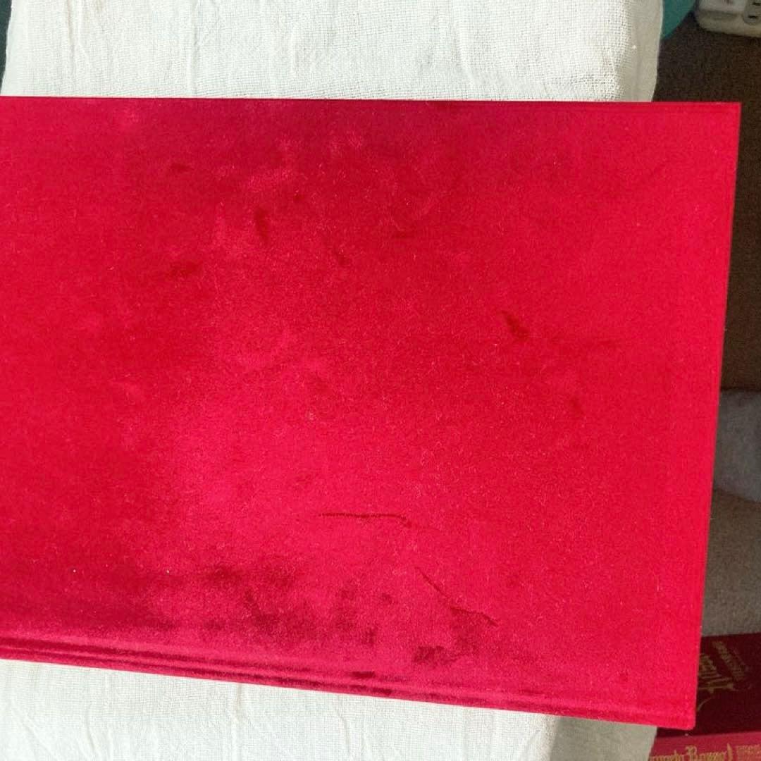 THORES柴本(トーレス柴本)画集　イル・タッペート・ロッソ(付属品付き)