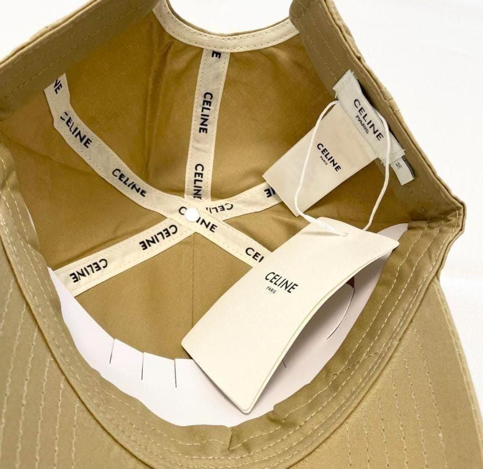 VIP顧客CELINE ベージュキャップ ロゴ刺繍