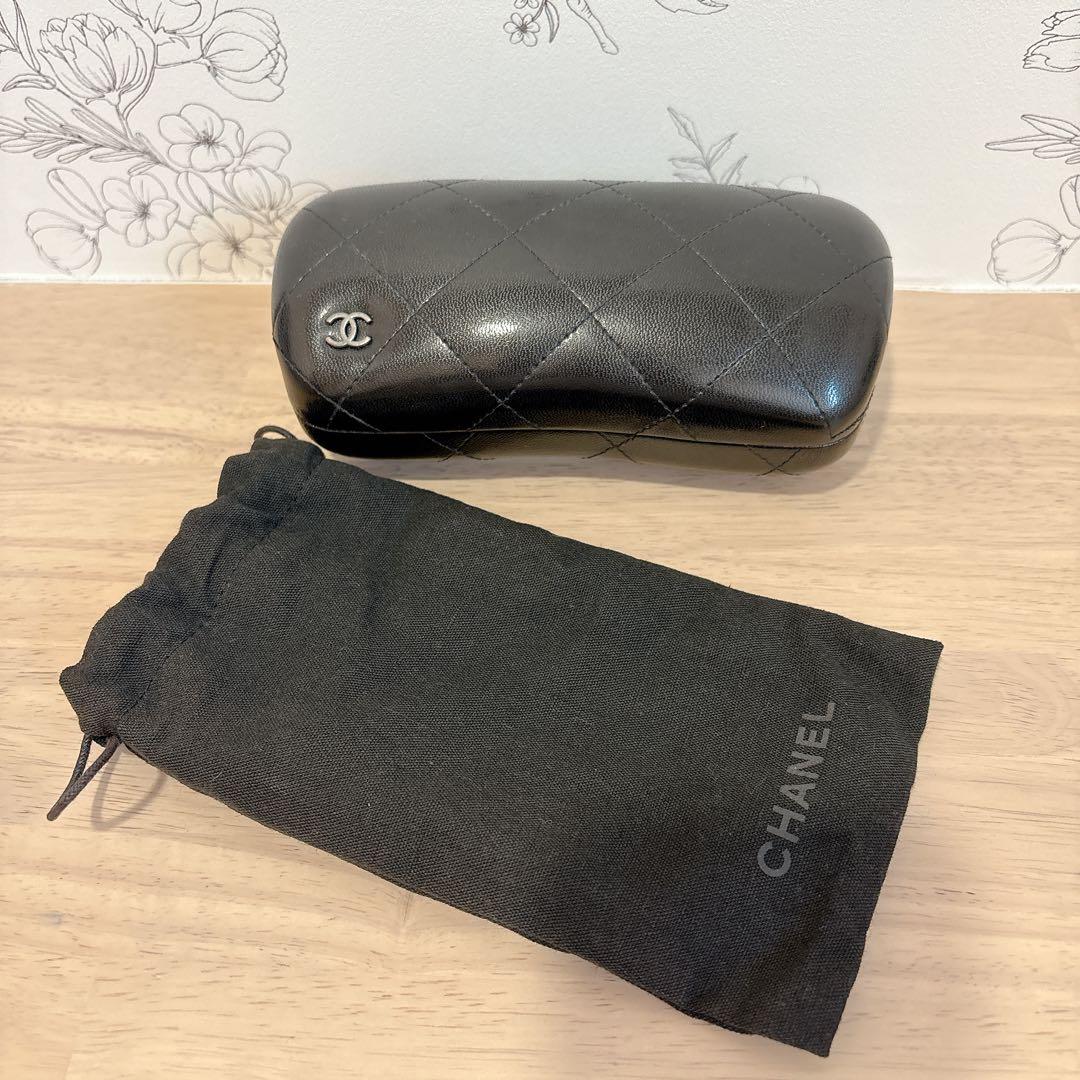 【美品】【外箱・説明書付き】CHANEL サングラス　リボン