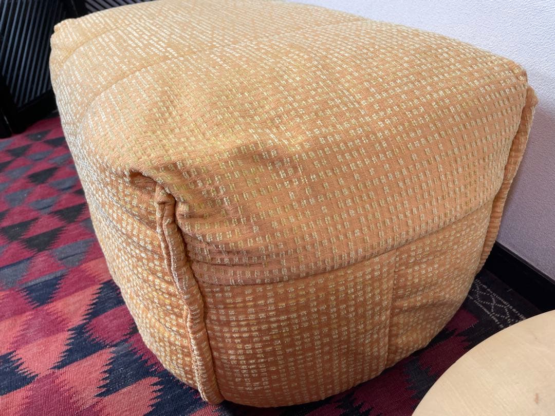 ligne roset ブリガンタン パフ オットマン スツール フランス