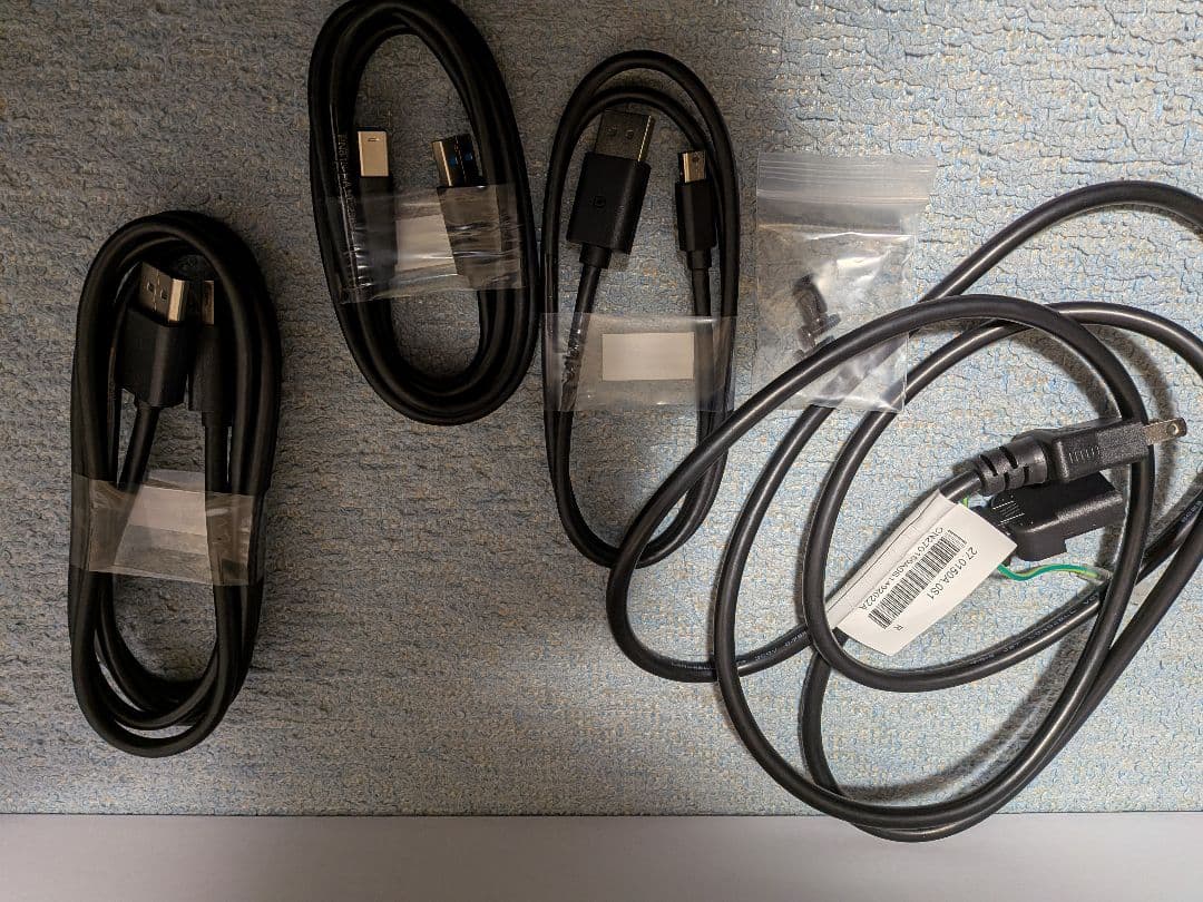 Dell AW2523HF ALIENWAREゲーミングモニター