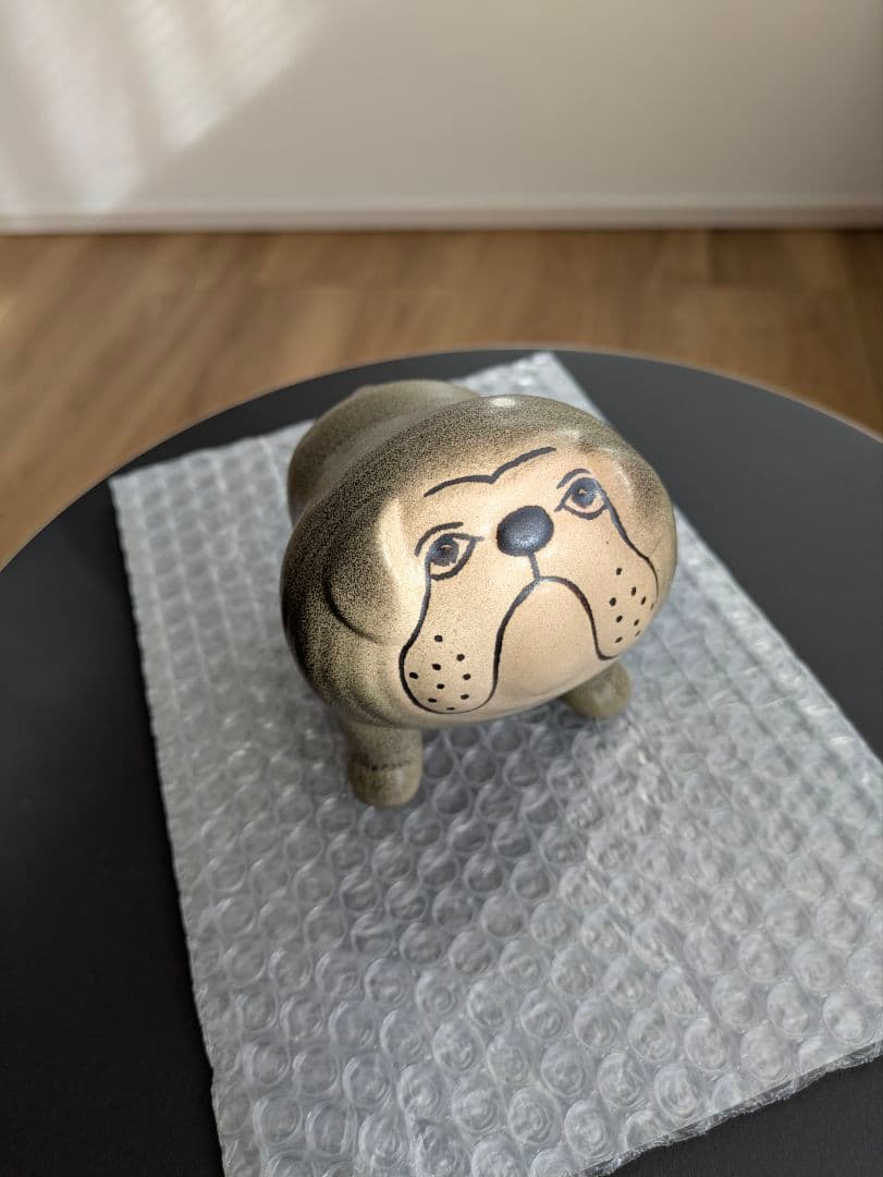 リサラーソン　ブルドッグ　グレー　ケンネル　犬　オブジェ