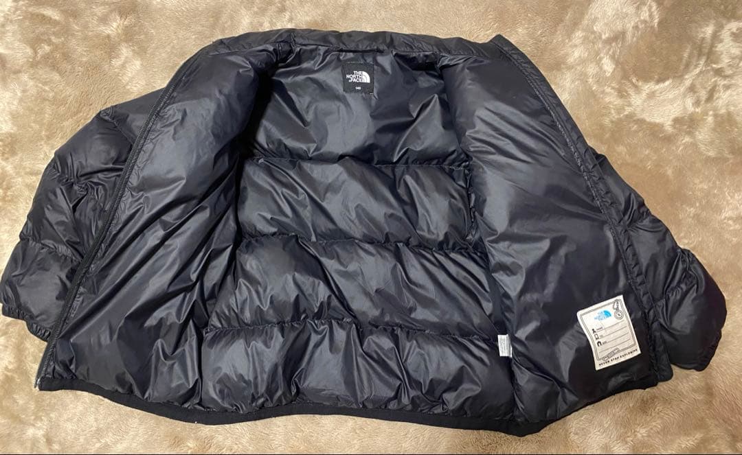 ノースフェイス ダウンジャケット　アウター　キッズ　子供　140