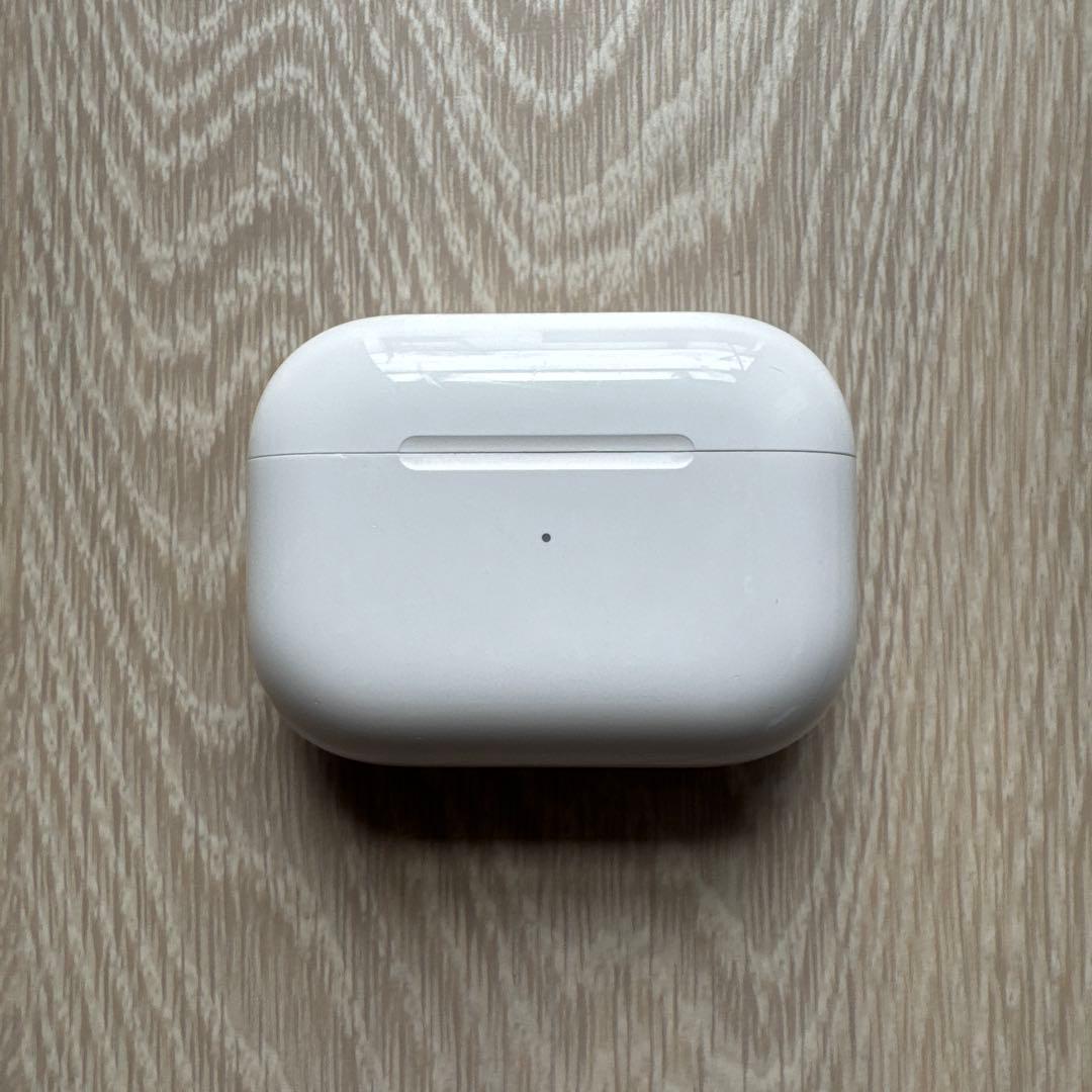 【超美品】AirPods Pro2 (箱・新品未使用ケーブル付)