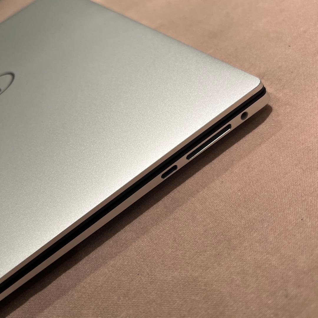 【美品】DELL XPS15 9500/ i7 /16GB /SSD512GB