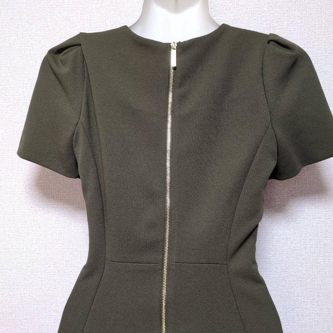 ⭐  (2) 着痩せ美シルエット　パフスリーブワンピ