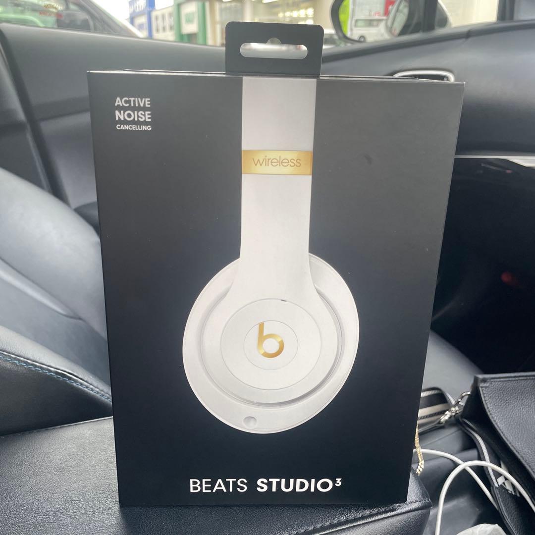 BEATS STUDIO3 ワイヤレスヘッドフォン ホワイト