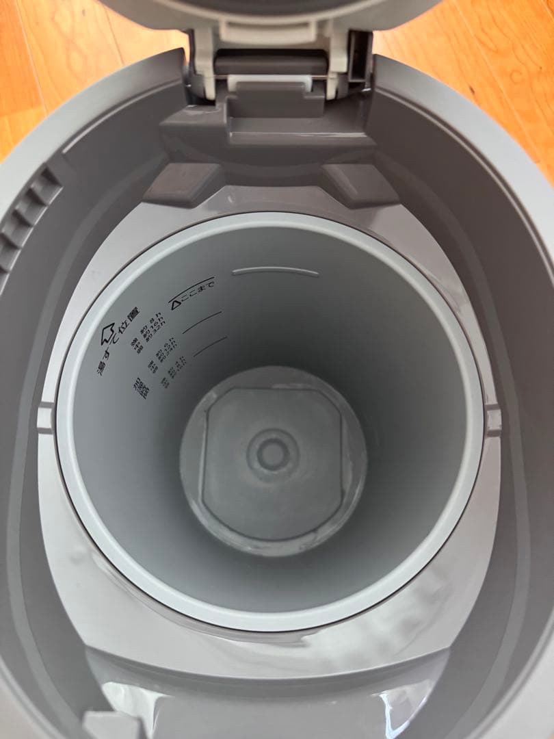 象印 スチーム式加湿器 グレー　EE-DE50 2024年製