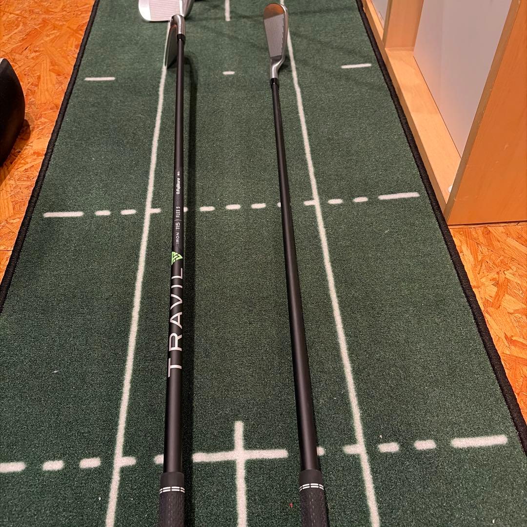 マ*☆様 ゼクシオX（2022）アイアン4本（7〜P）TRAVIL115 S