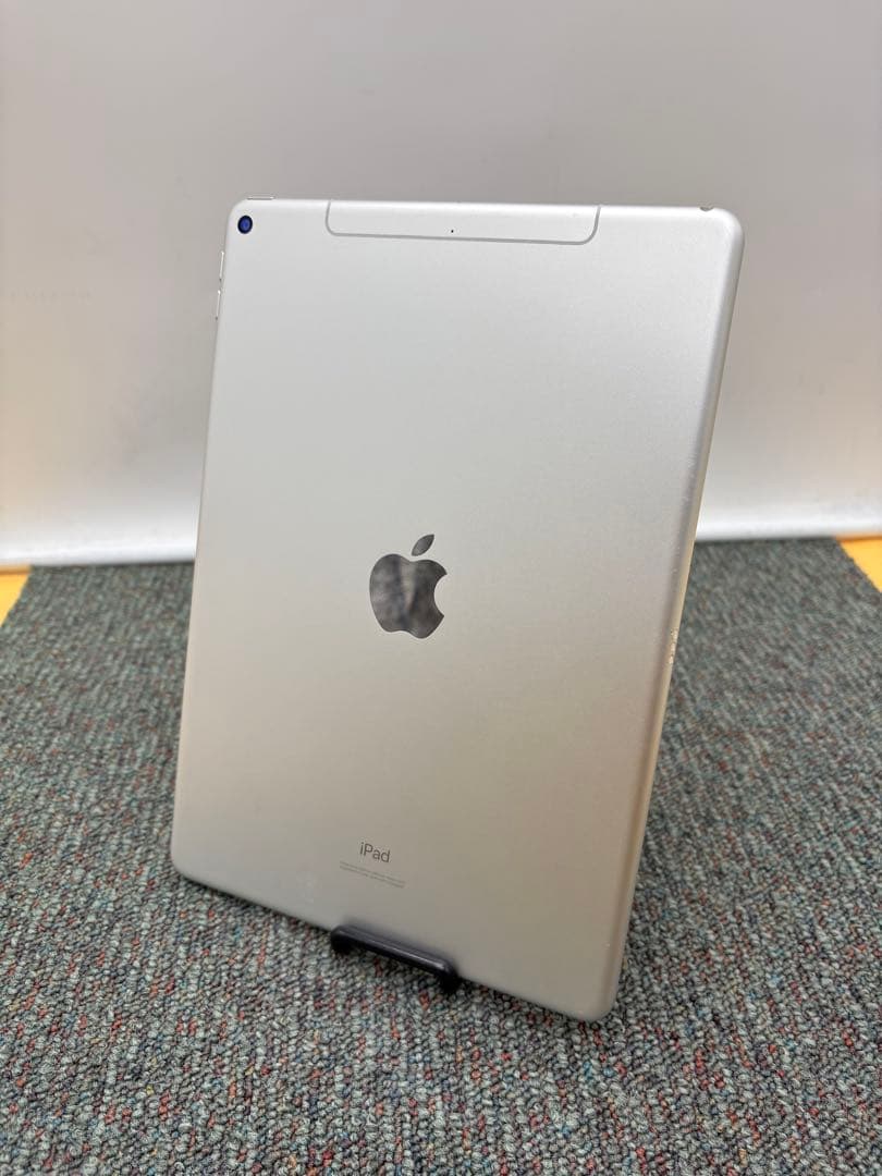 【95%】 iPad Air 第3世代　Wi-Fi + Cellularモデル