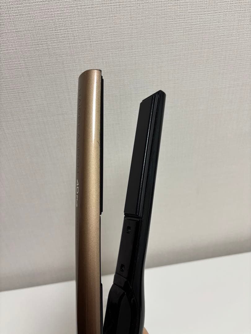 ヘアビューロン 4D Plusストレートアイロン☆