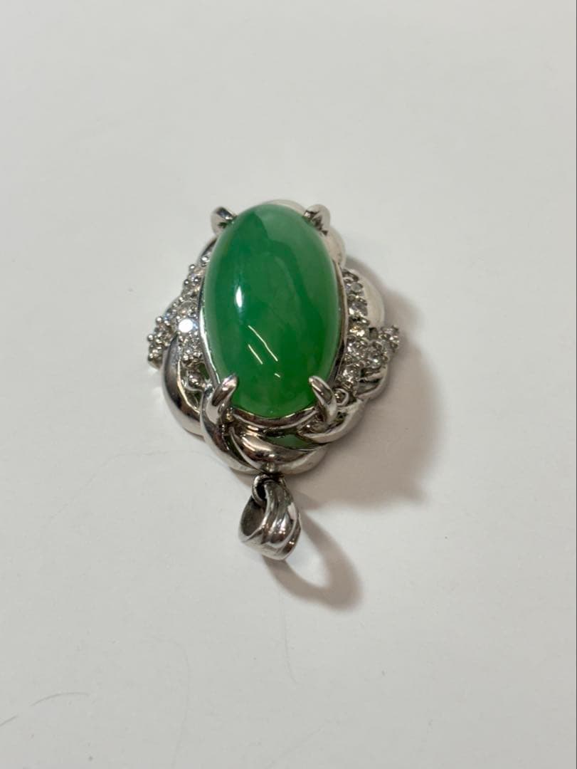 【PT900 /ネックレストップ 】 ダイヤモンド 0.24ct 緑石