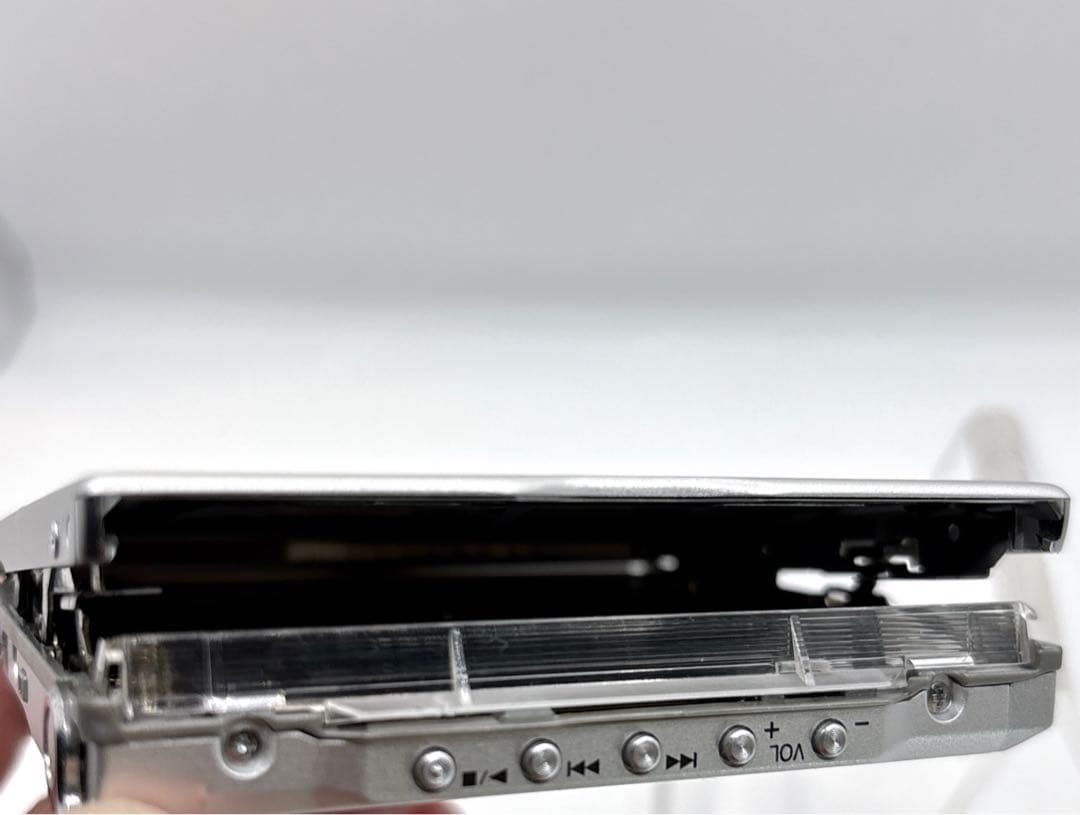 Panasonic ポータブルMDプレーヤー SJ-MJ59 パナソニック　赤