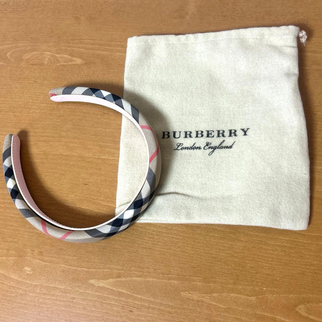 Burberry カチューシャ