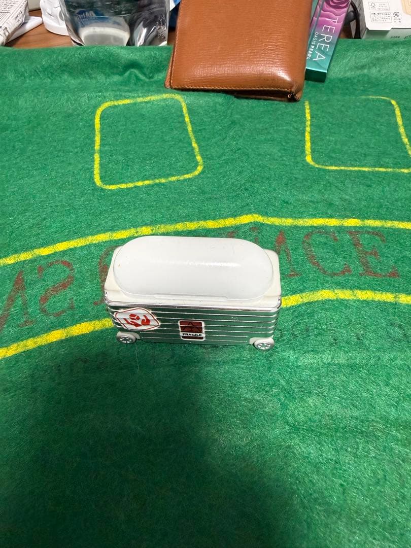 AirPods Pro 本体 特製ケース付き