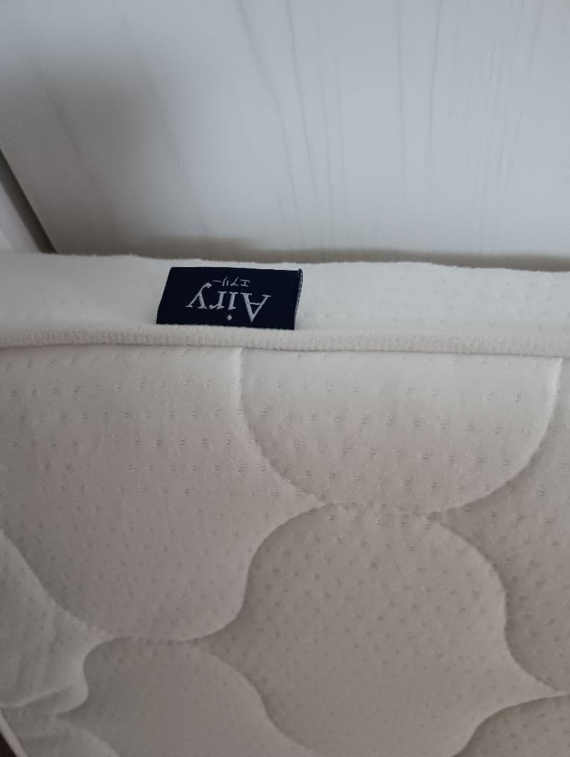 シングル　折りたたみマトレス　エアリー