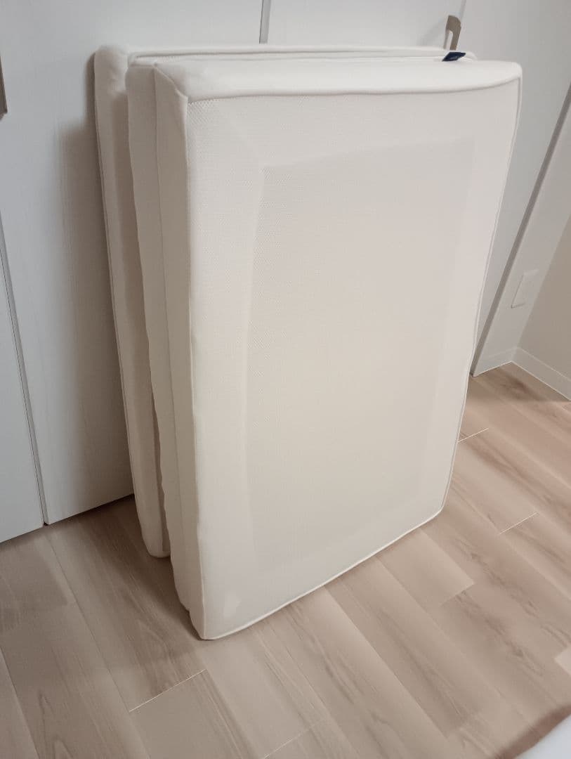 シングル　折りたたみマトレス　エアリー