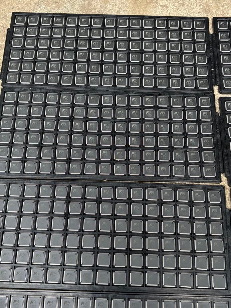 680個。富士電機電子部品IC TK7N4829。新品同様。未使用.