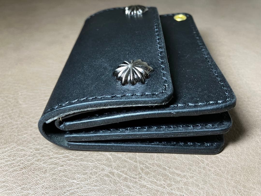 トラッカーウォレット ショート 3層 真鍮 豹柄 ハラコ