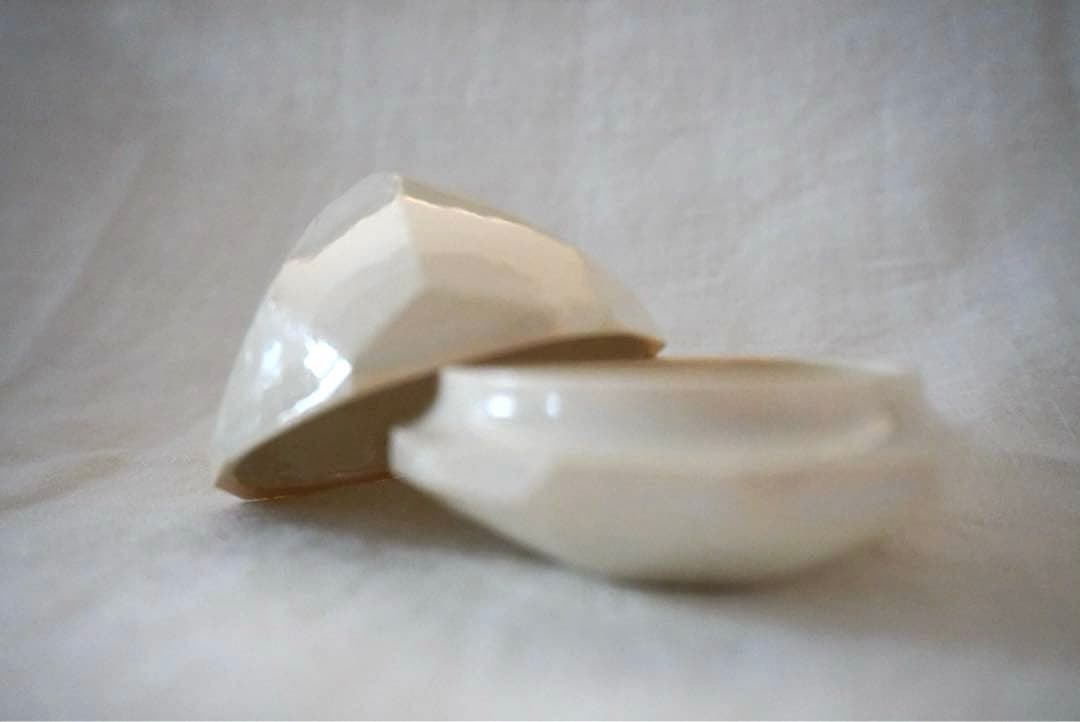 中里花子_ 蓋物　ダイアモンド　塩入れ