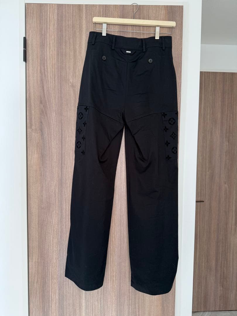 美品　ルイヴィトン ワイドカーゴパンツ ブラック メンズ　44