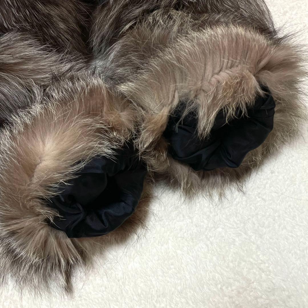 ボリューム◎SAGA FOX 金サガ シルバーフォックス 本毛皮 ファーコート