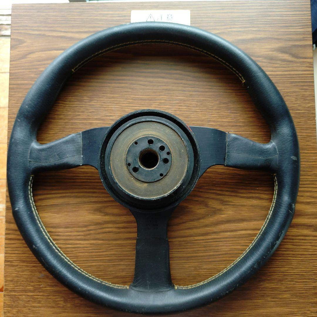 中古MOMO ステアリング・ハンドル本体