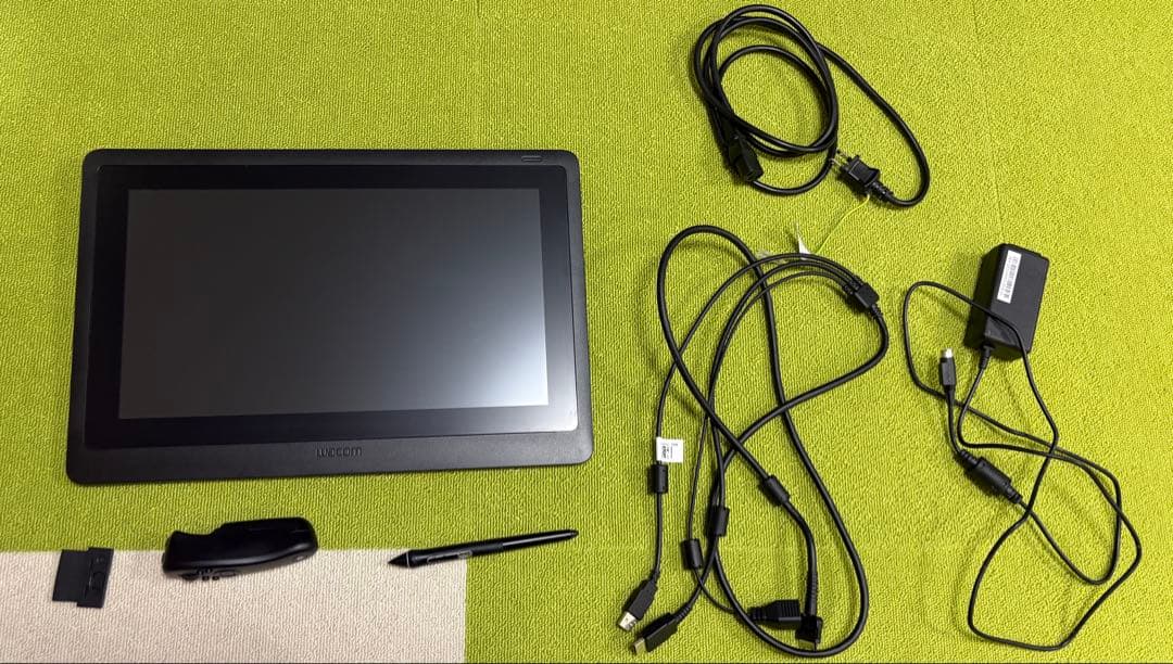 Wacom Cintiq 16 液タブ クリップスタジオ タブメイト付き
