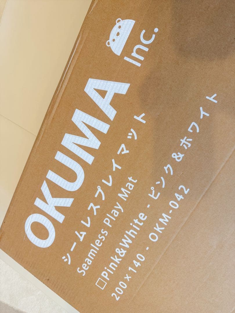 【超美品】OKUMA シームレスプレイマット　ピンク&ホワイト